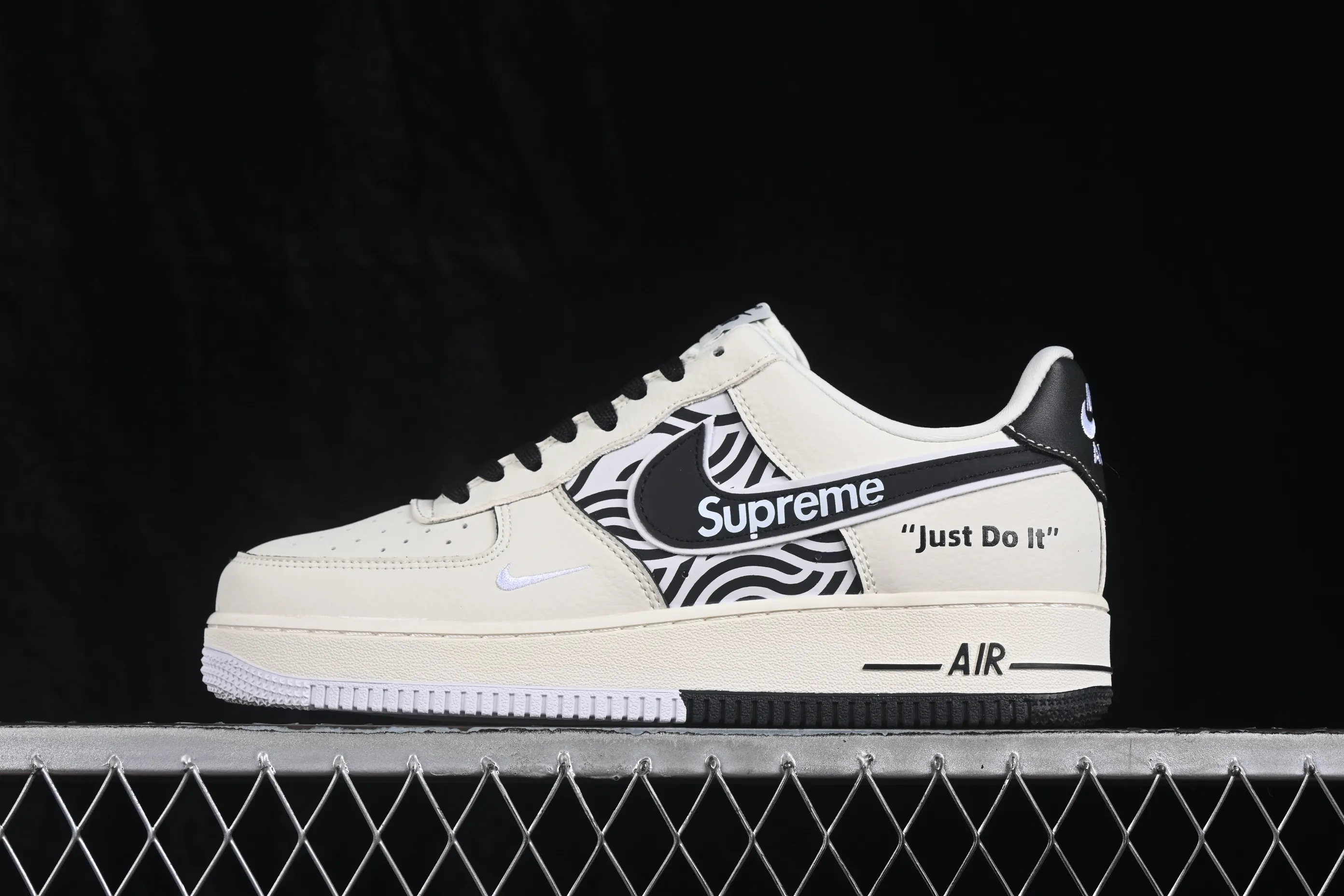 All categories Nk Air Force 1 Air Force series Nk Air Force 1 Low Air Force low-top Nike Air Force 1'07 Low Air Force 1 low-top casual sneakers DK0188-149